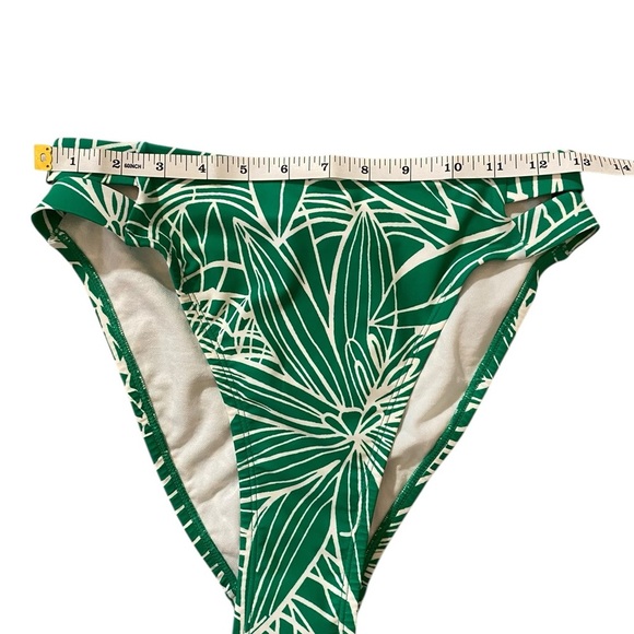 Tabitha Brown - Green and White Bikini Bottom - Picture 7 of 8